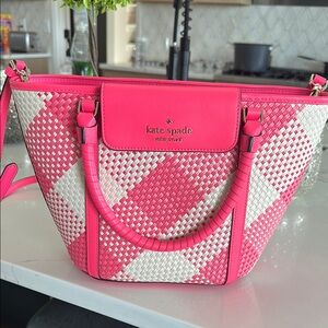 Kate Spade Pink and White Crossbody Bag with Geometric Design